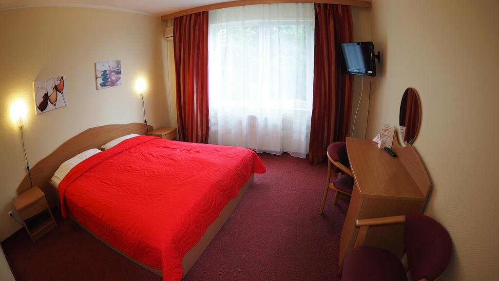 Karat Bed & Breakfast Malbork Exterior photo